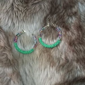 💋 Sparkle Color Green Hoop Earrings NWT